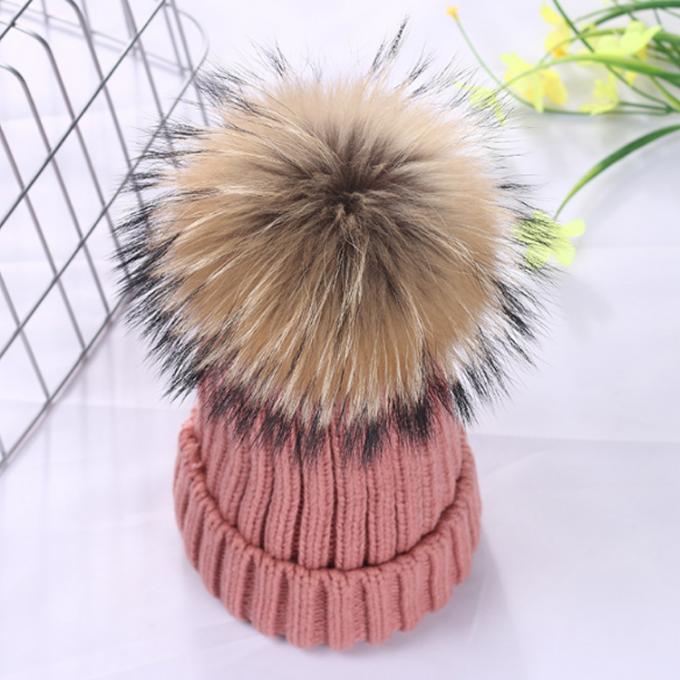 2019년 뜨겁 판매 고품질 저가는 겨울 모직에 의하여 뜨개질을 한 모자를 주문을 받아서 만들었습니다