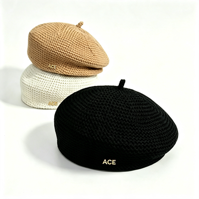 Classic Knitted Beret Hat Solid Color ACE Metal Logo Beret Stylish Durable Beret for Daily Casual Wear Support Customization